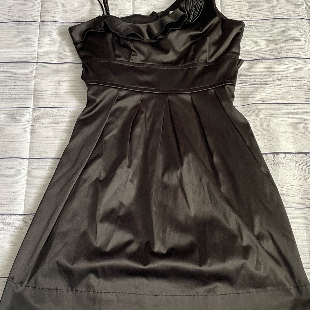 One shoulder cocktail dress